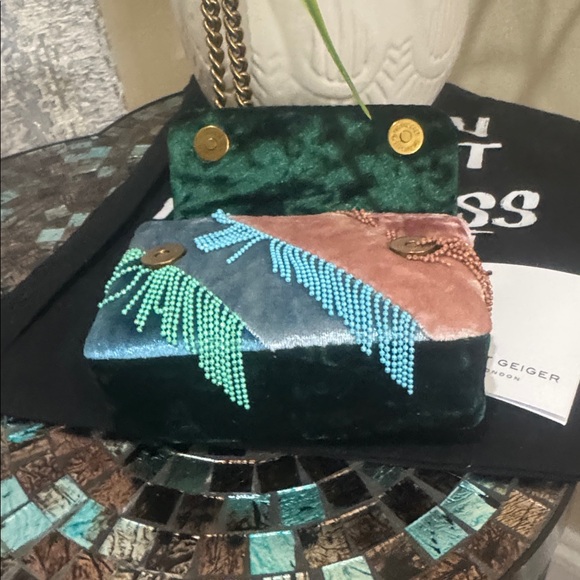 Kurt Geiger London Nano Kensington Fringe Convertible Crossbody Bag - Picture 5 of 17